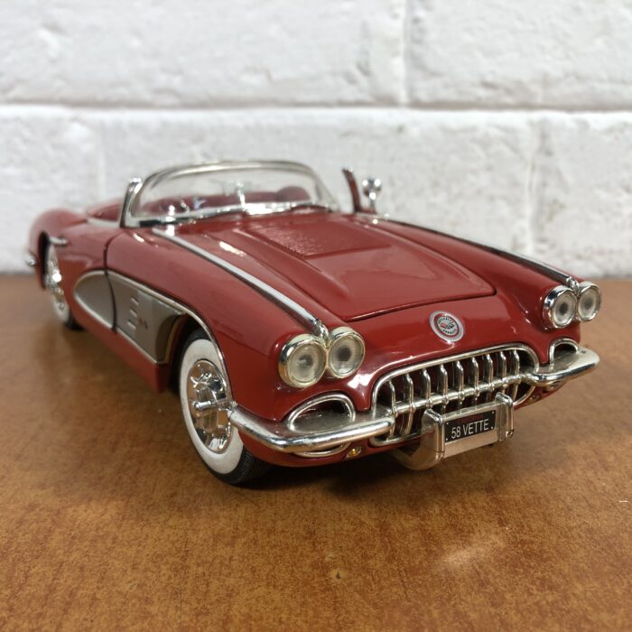 1958 Corvette (1:18)