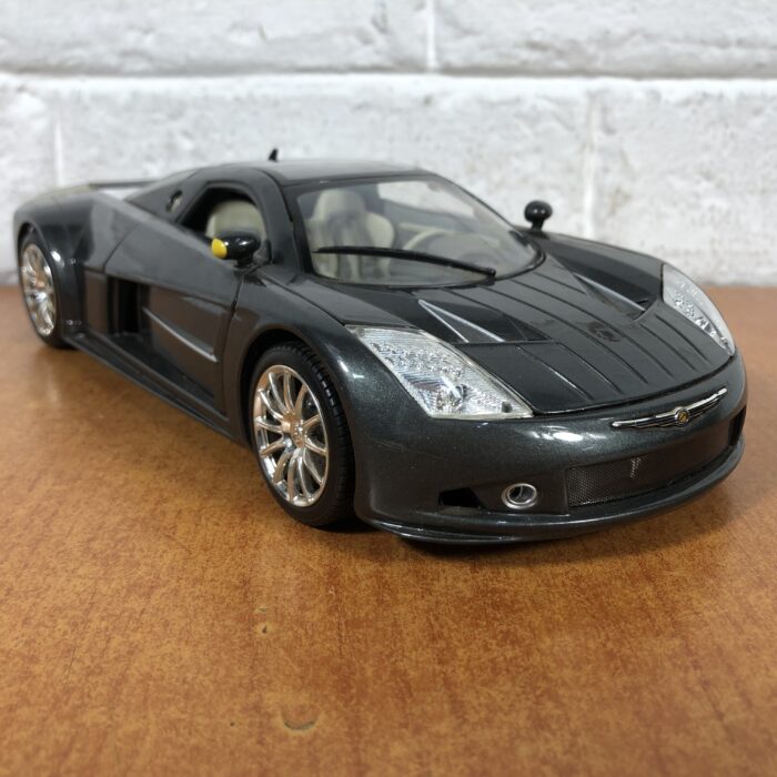 2005 Chrysler ME Four Twelve
