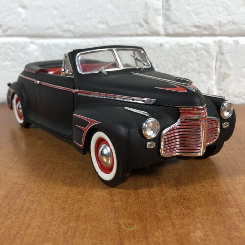 1941 Chevrolet Special Deluxe (1:18)