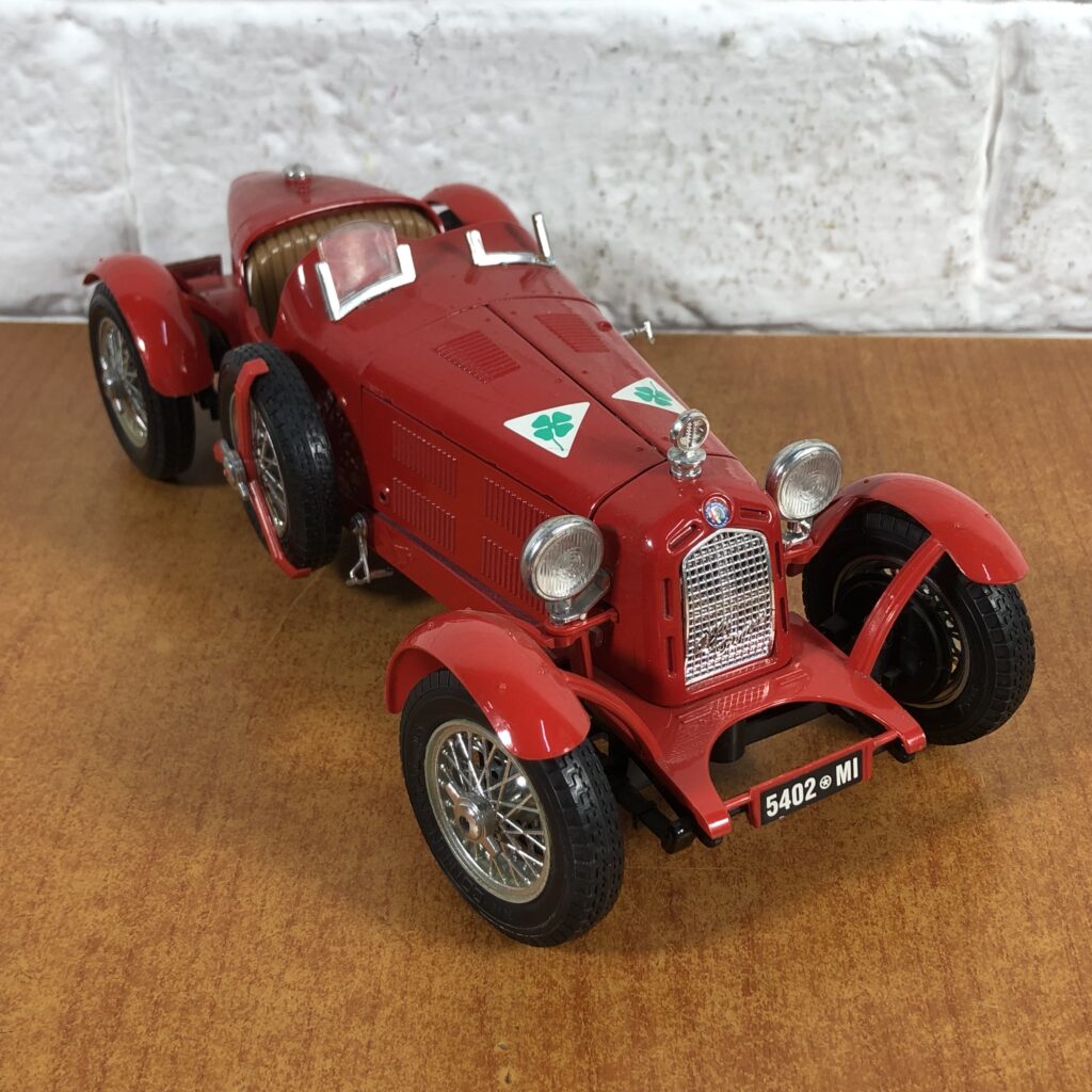 1934 Alfa Romeo 2300 Monza ~ Made In Italy (1:18)