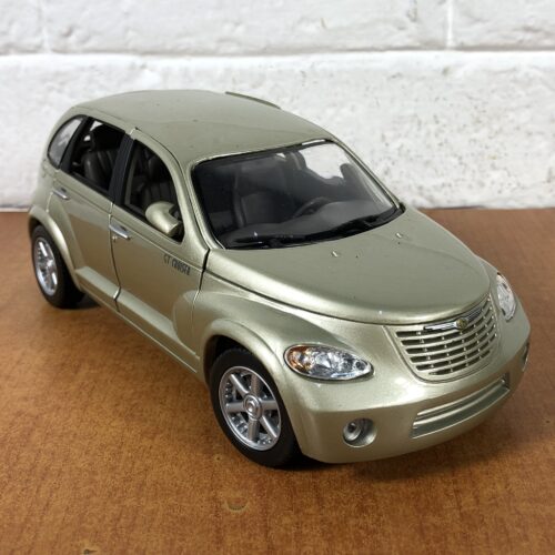 2001 Chrysler GT Cruiser (1:18)
