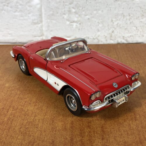 1959 Corvette (1:24)