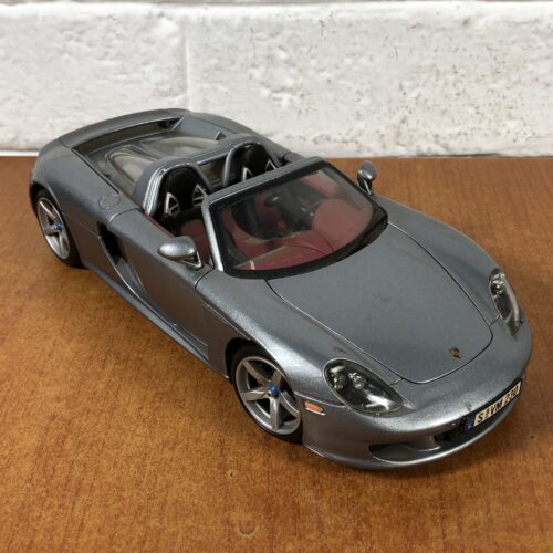 Porsche Carrera GT (1:18)