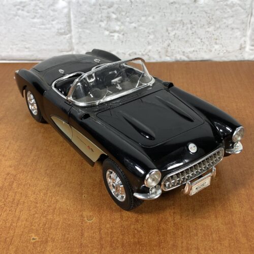 1957 Chevrolet Corvette (1:18)