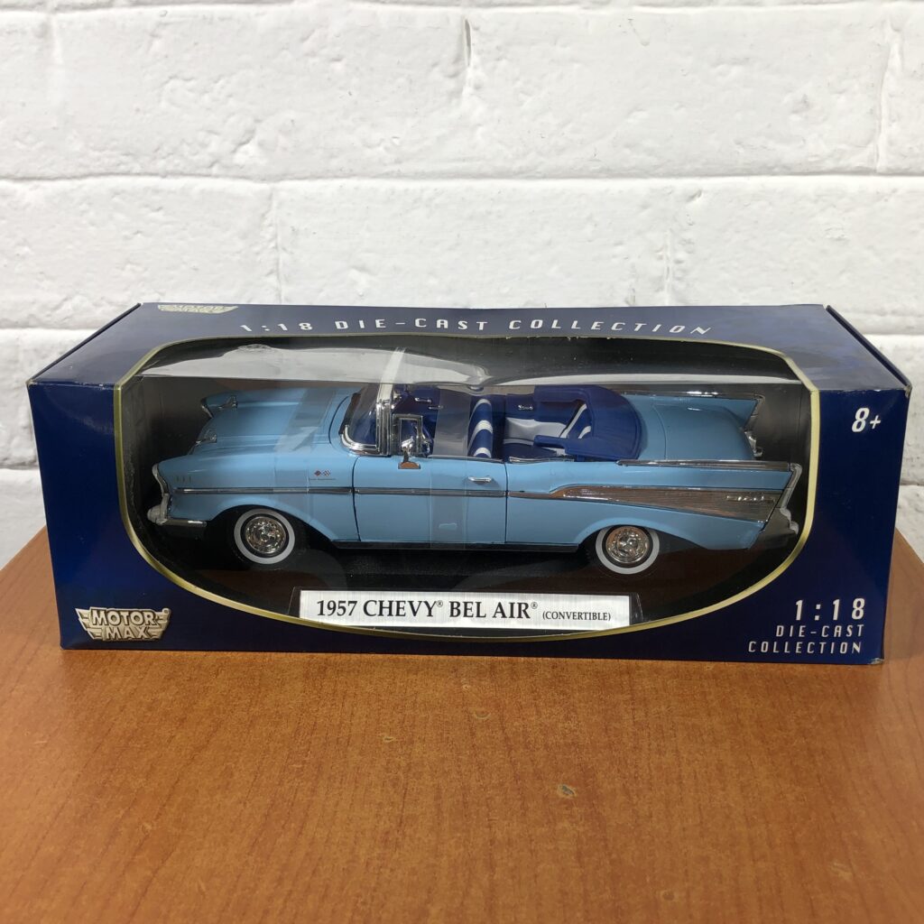 1957 Chevy Bel Air Convertible (1:18)