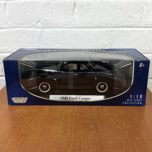 1940 Ford Coupe (1:18)