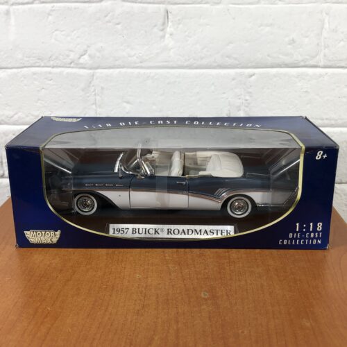 1957 Buick Roadmaster (1:18)
