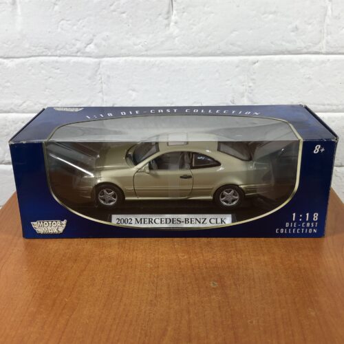 2002 Mercedes-Benz CLK (1:18)